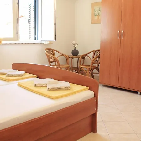 Apartments Zdenka Vodice Exterior photo