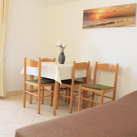 Apartments Zdenka Vodice Exterior photo