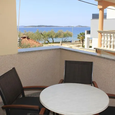 Apartments Zdenka Vodice Exterior photo