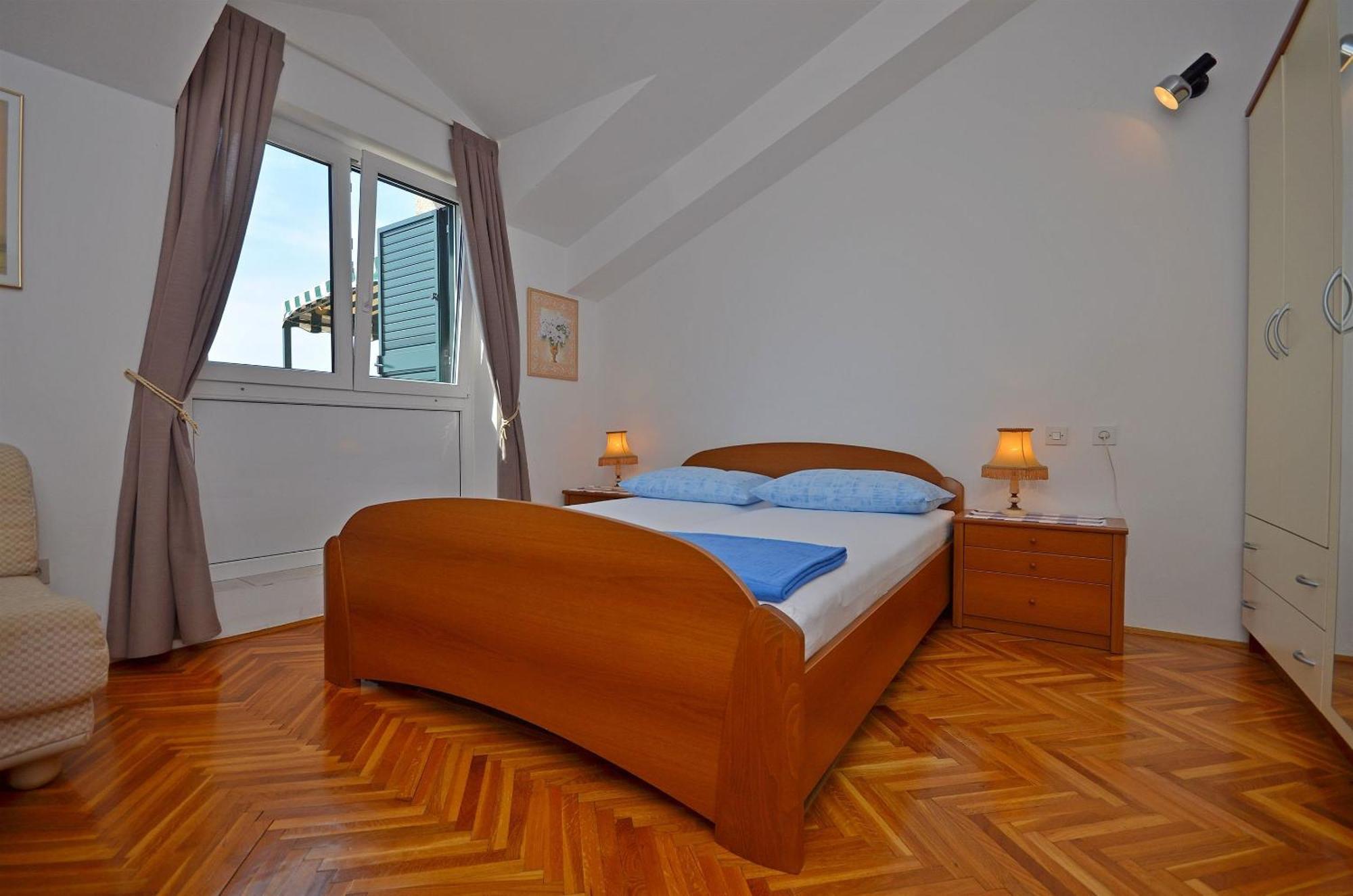 Zdenka Apartment